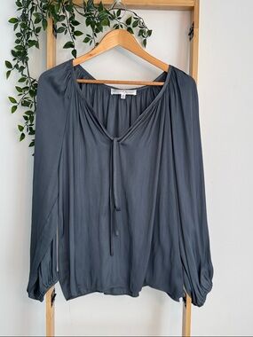 Chelsea & Theodore Boho Slate Gray Tie-Neck Long Sleeve Blouse Size L/G